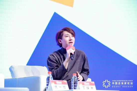 丁绿洲：作为一个真正的艺术创作者，小众与流行不要成为思考的核