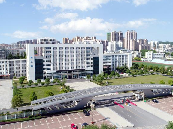 湖北信息工程学校