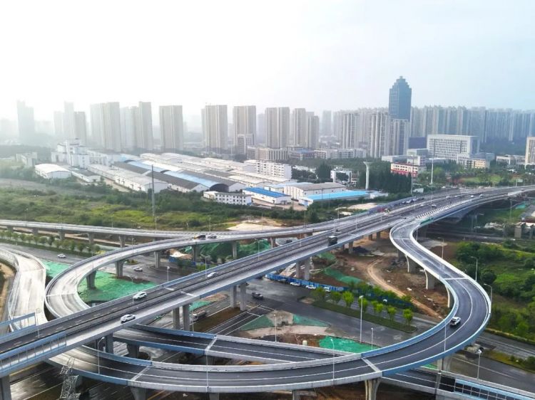 荆山大道漳河新区段正式通车！